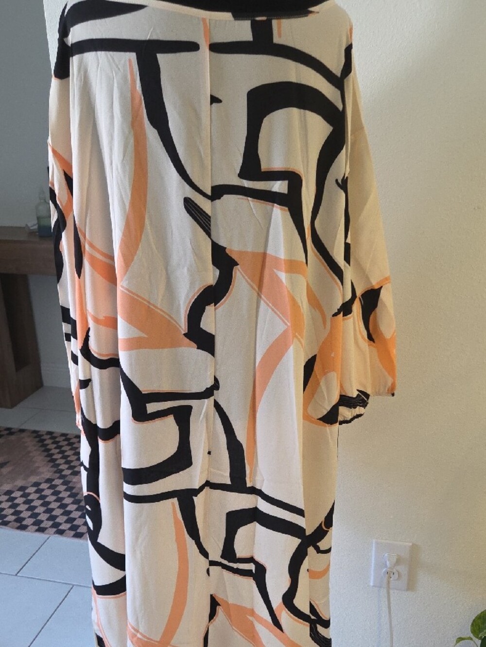Peach & Black Abstract  Tunic Top - 3XL - Picture 5 of 6